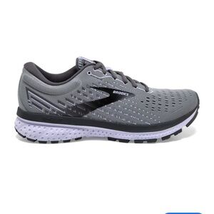 Brooks Women's Ghost 13 Gray Athletic Shoes